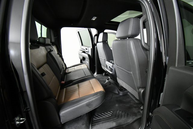 Used 2024 Chevrolet Silverado 2500 High Country w/ Technology Package image 24