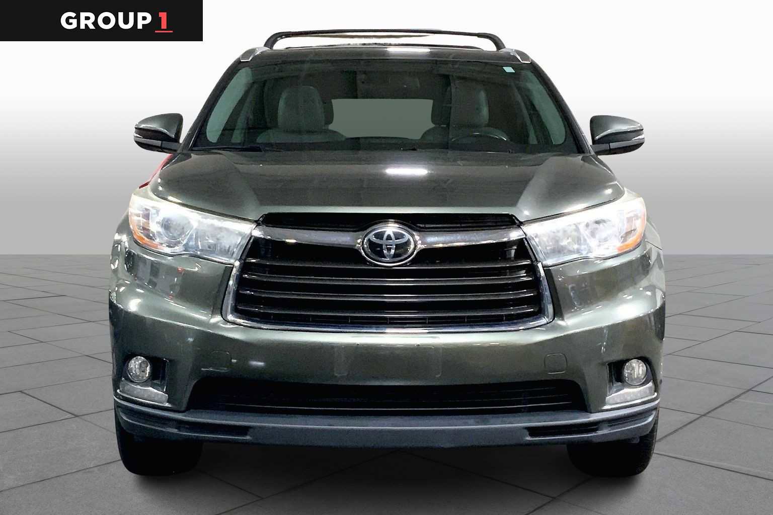Used 2016 Toyota Highlander Limited Platinum image 3