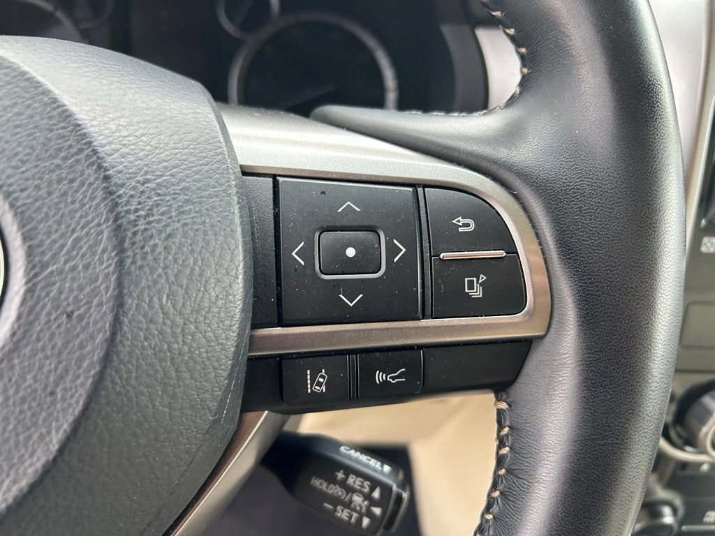 Used 2023 Lexus GX 460 Premium w/ Premium Package AWD/4WD image 13