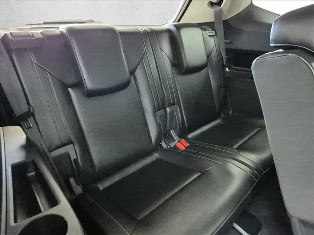 Used 2022 Toyota Corolla LE FWD image 18