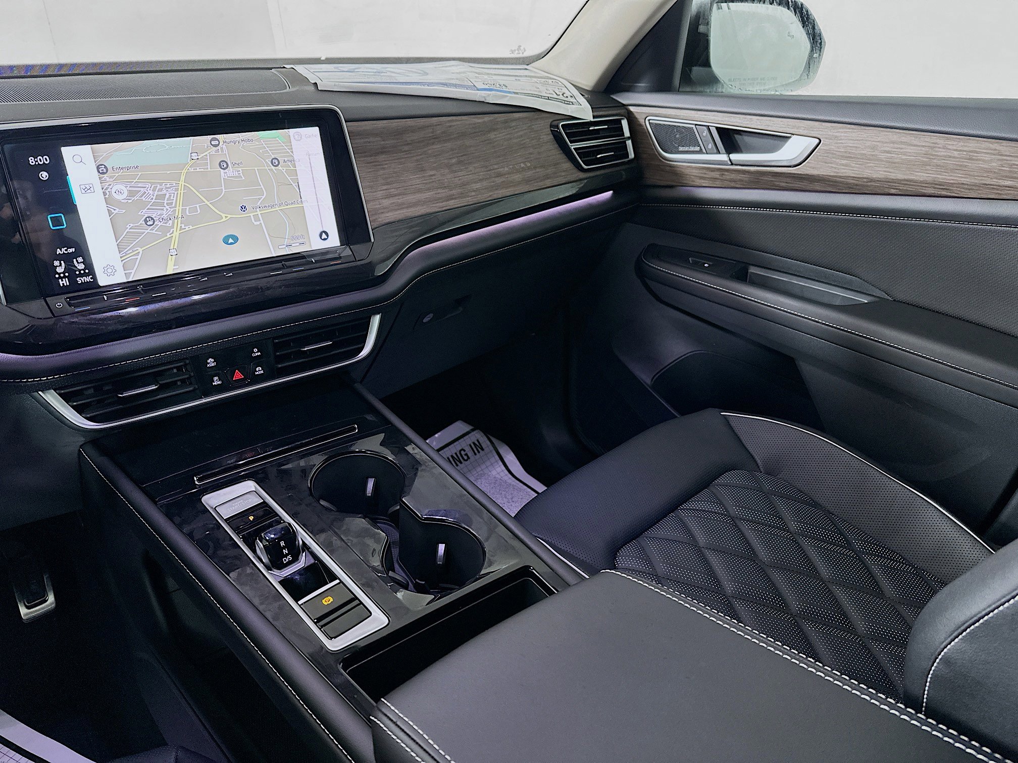 New 2026 Volkswagen Atlas SEL Premium R-Line image 24