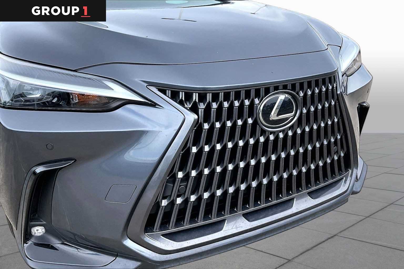 Used 2025 Lexus NX 250 FWD w/ Accessory Package (2T) image 27