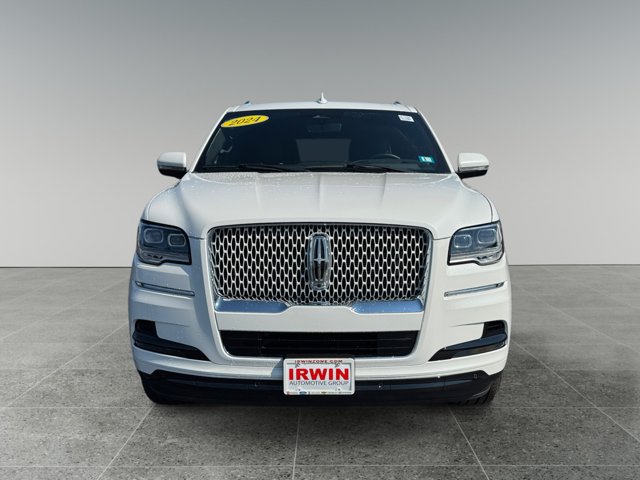 Used 2024 Lincoln Navigator L Reserve AWD/4WD image 8