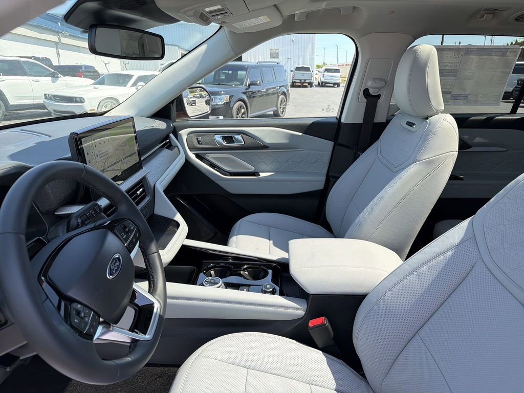 New 2026 Ford Explorer Platinum AWD/4WD image 11