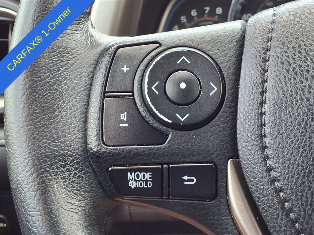 Used 2014 Toyota RAV4 Limited w/ Technology Package image 31
