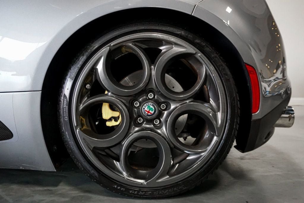 Used 2020 Alfa Romeo 4C Spider w/ Bright Package RWD image 40