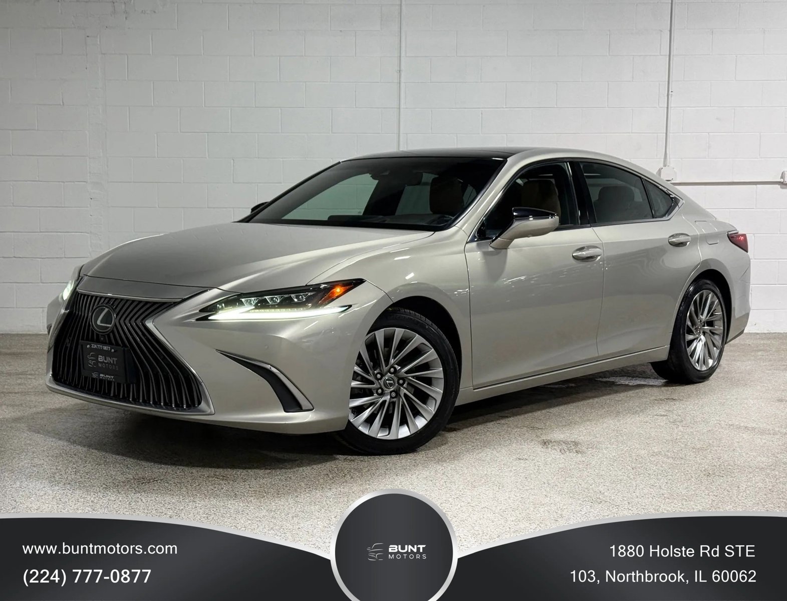 Used 2019 Lexus ES 350 Ultra Luxury w/ Accessory Package image 1