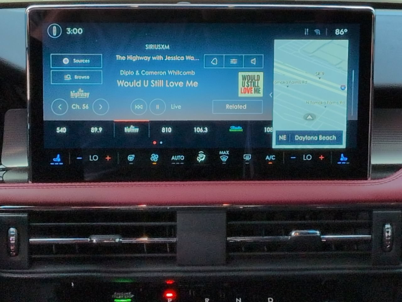 Certified 2026 Lincoln Corsair Reserve w/ Jet Appearance Package FWD image 18