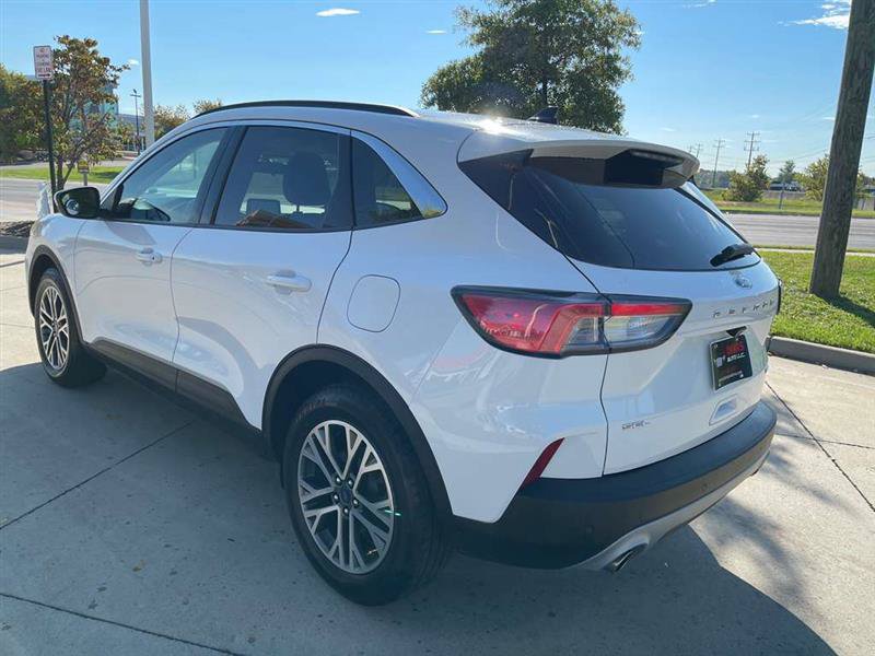 Used 2020 Ford Escape SEL AWD/4WD image 5