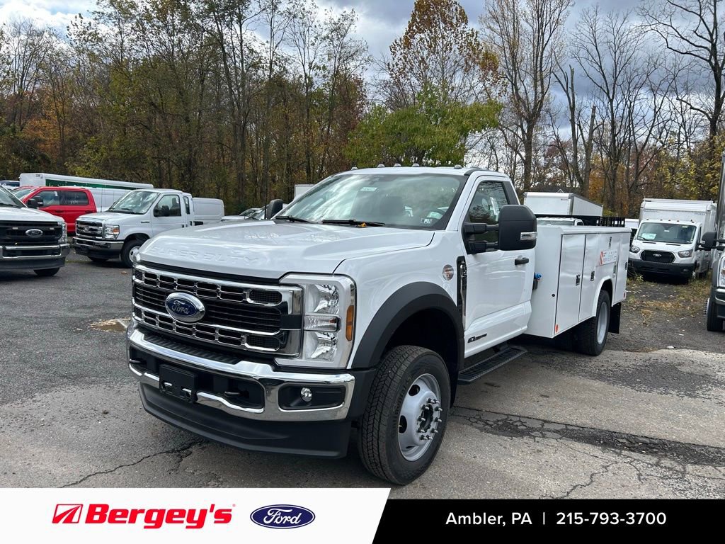 New 2026 Ford F550 4x4 Regular Cab Super Duty image 1