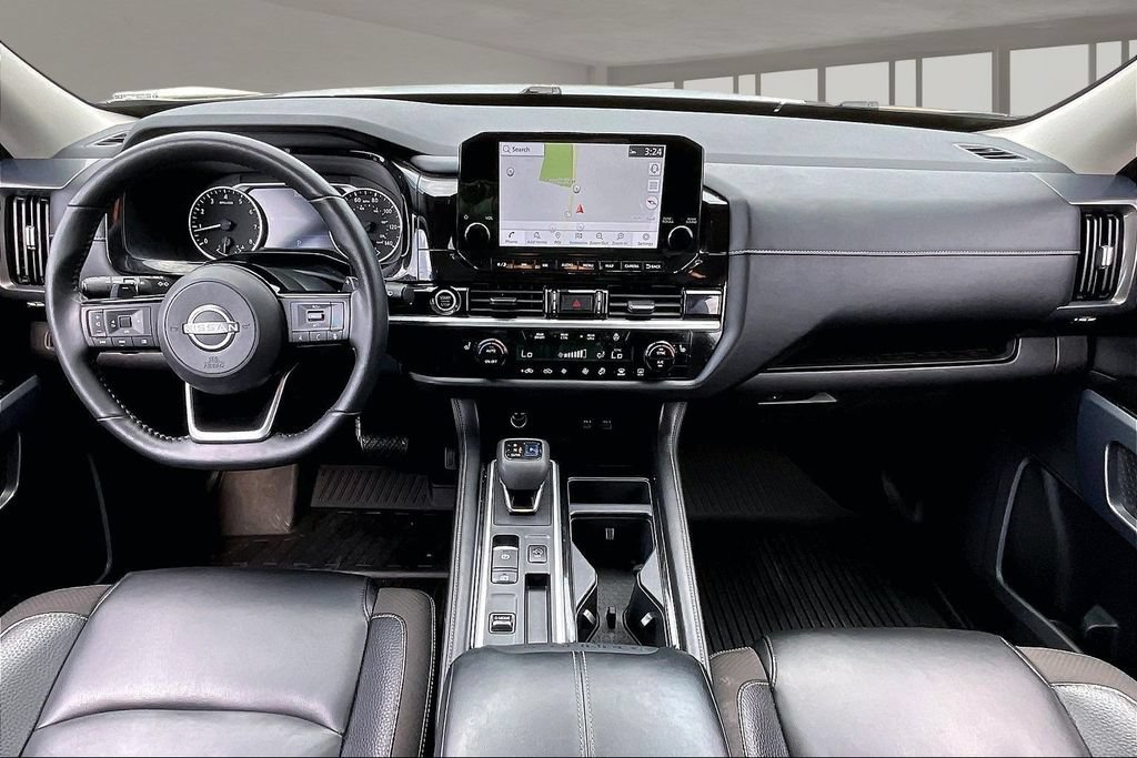 Used 2022 Nissan Pathfinder SL FWD image 7