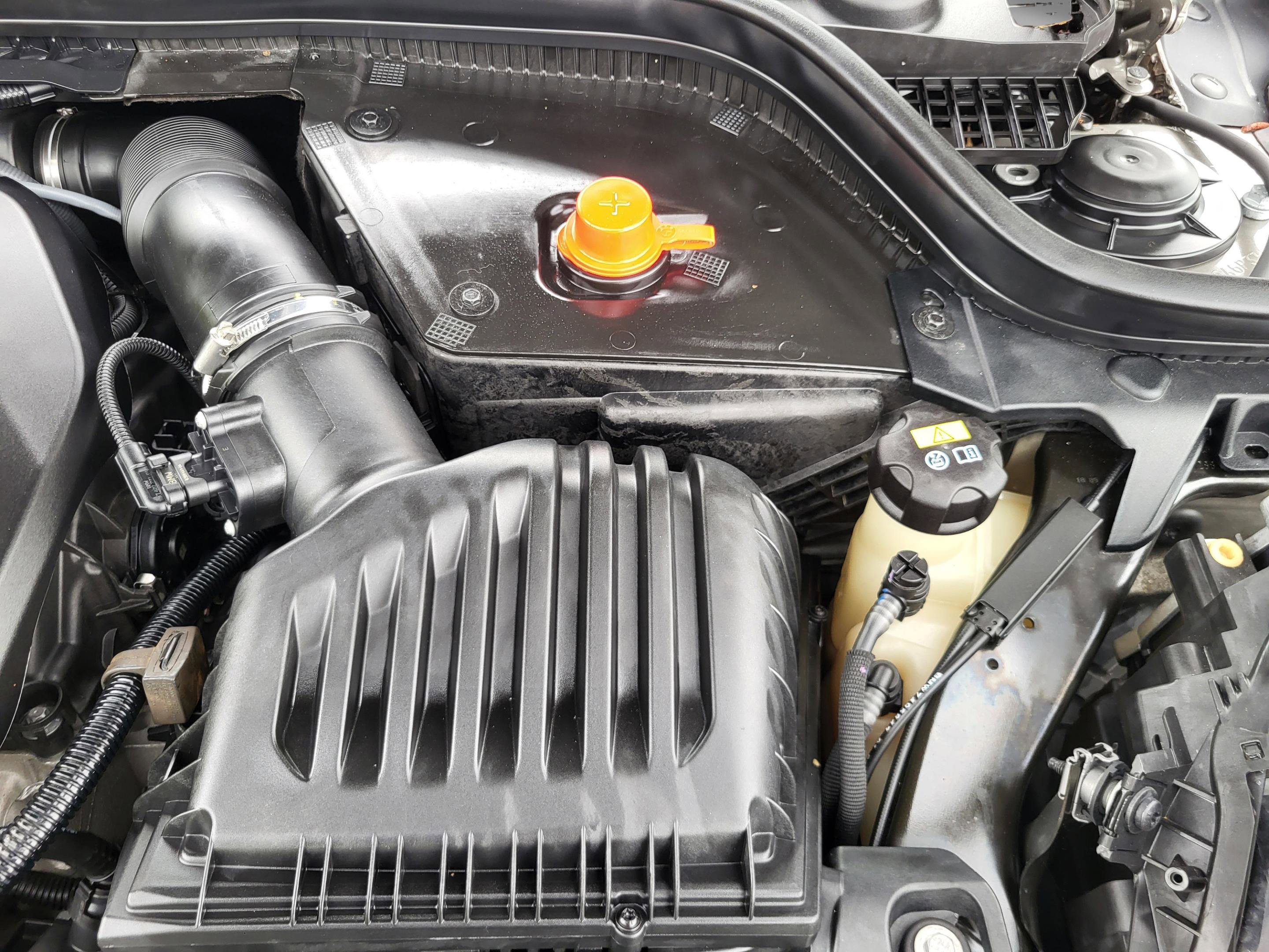 Used 2019 MINI Cooper Convertible w/ Premium Package image 87