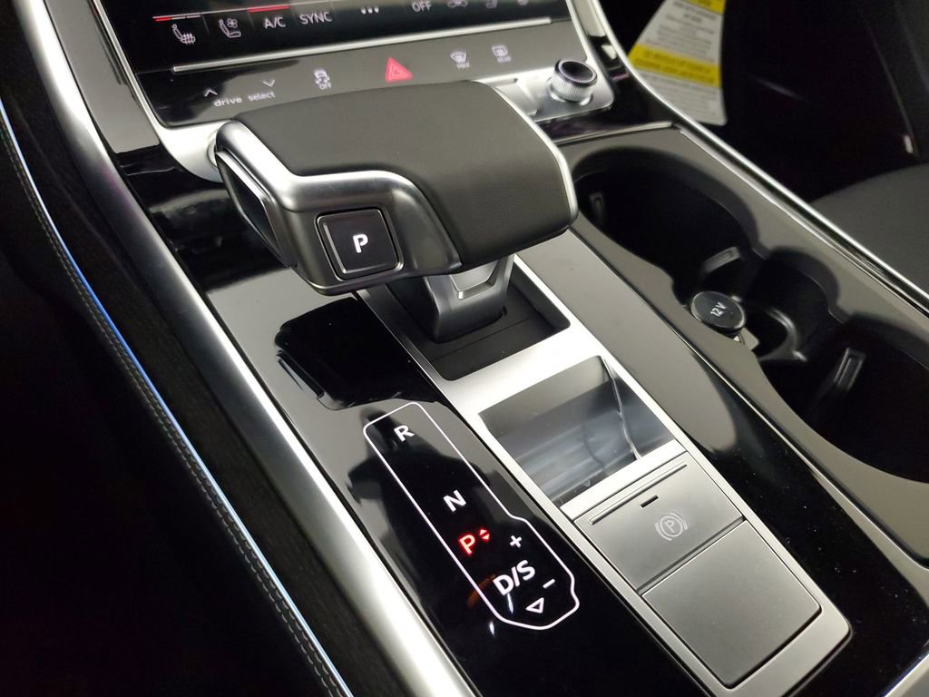 New 2026 Audi Q7 3.0T Premium Plus AWD/4WD image 32