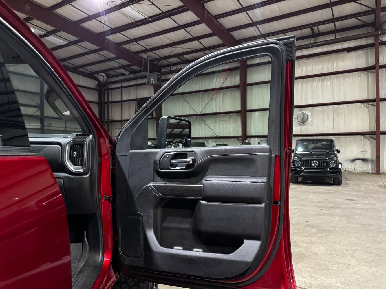 Used 2021 Chevrolet Silverado 2500 LTZ image 24