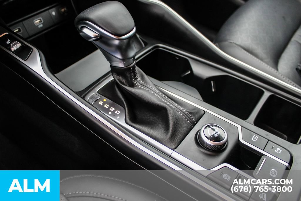 Used 2023 Kia Sorento EX image 38