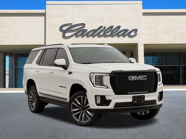 Used 2021 GMC Yukon Denali w/ Denali Premium Package image 2
