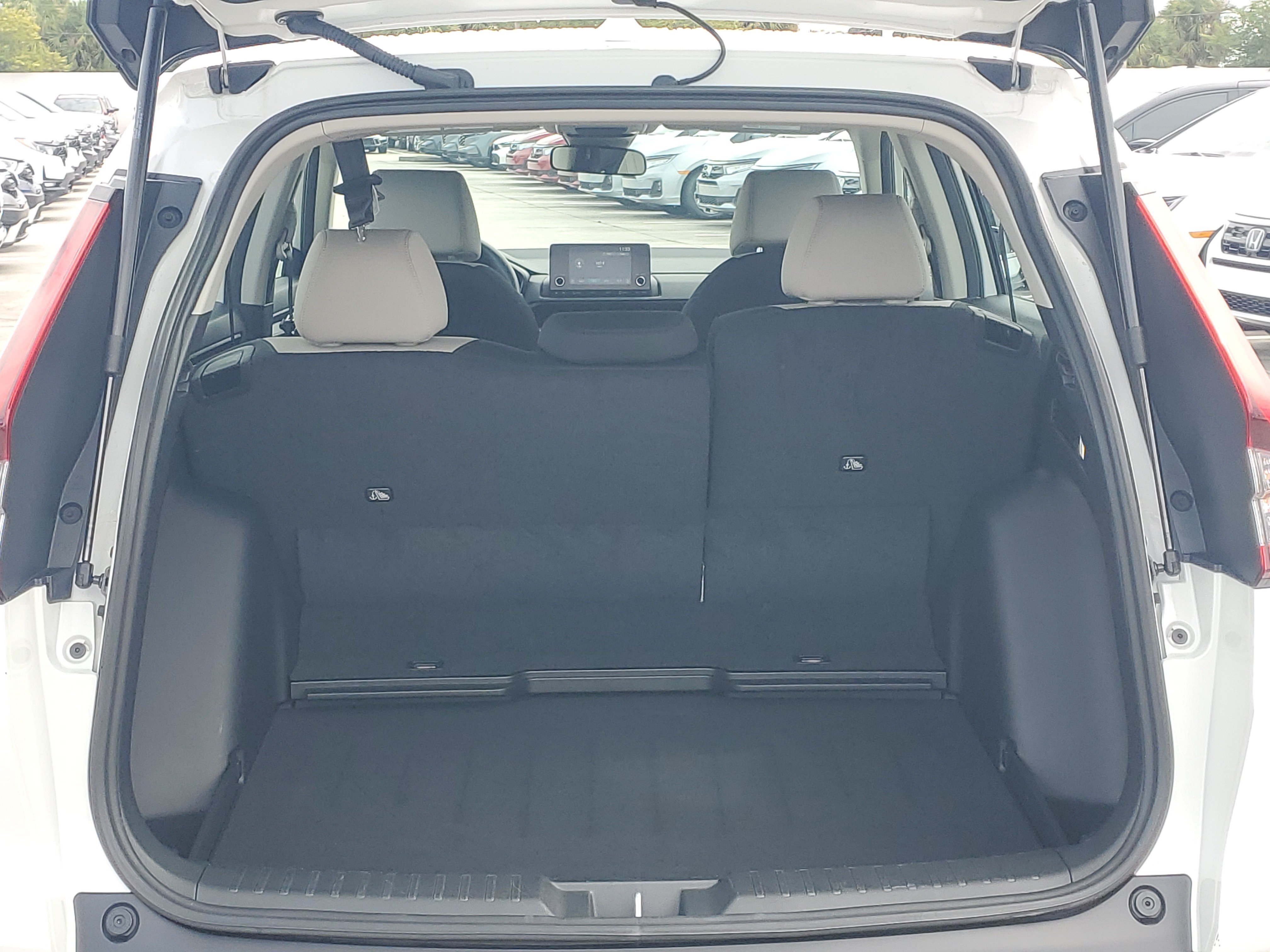 Used 2024 Honda CR-V LX image 9