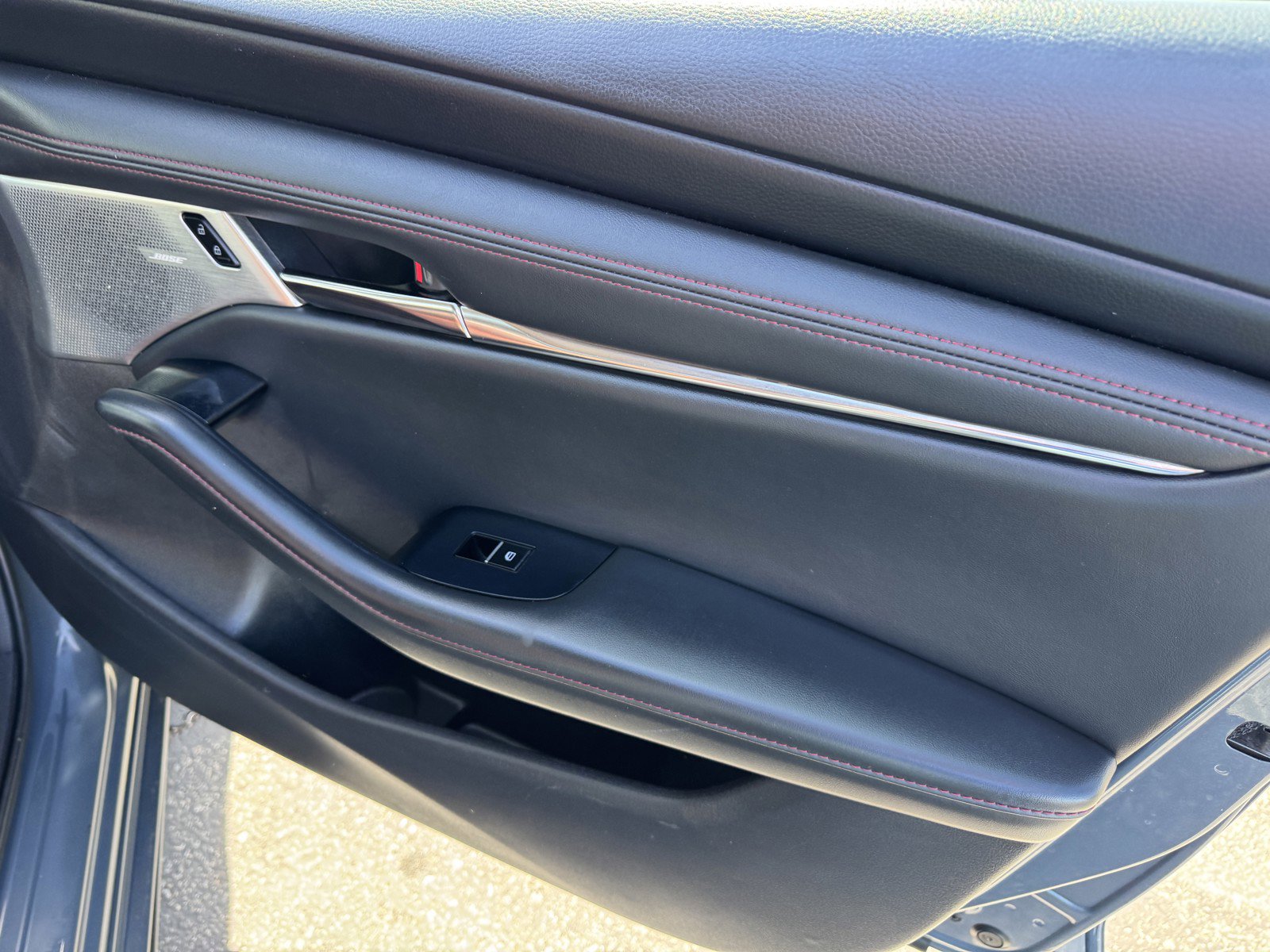 Used 2023 MAZDA MAZDA3 s image 10