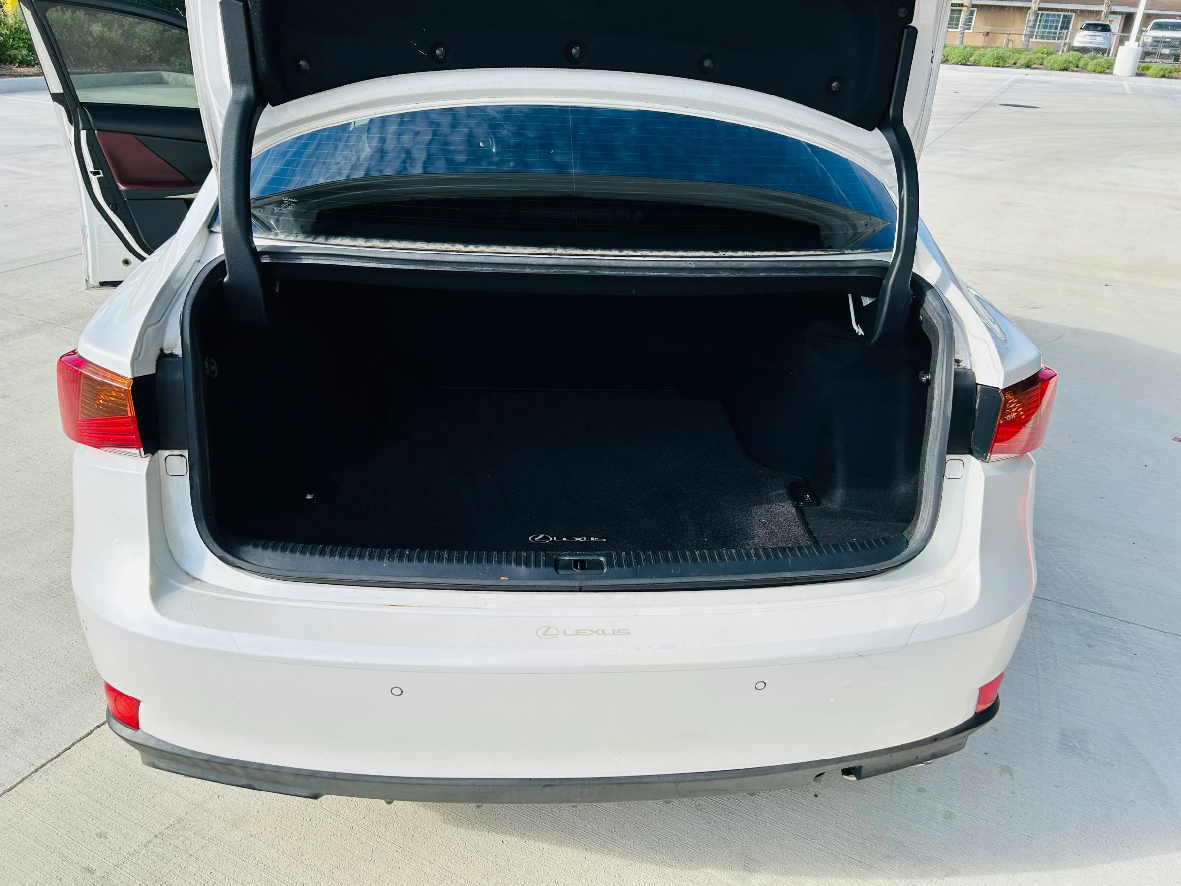 Used 2017 Lexus IS 200t w/ Navigation System Package RWD image 3