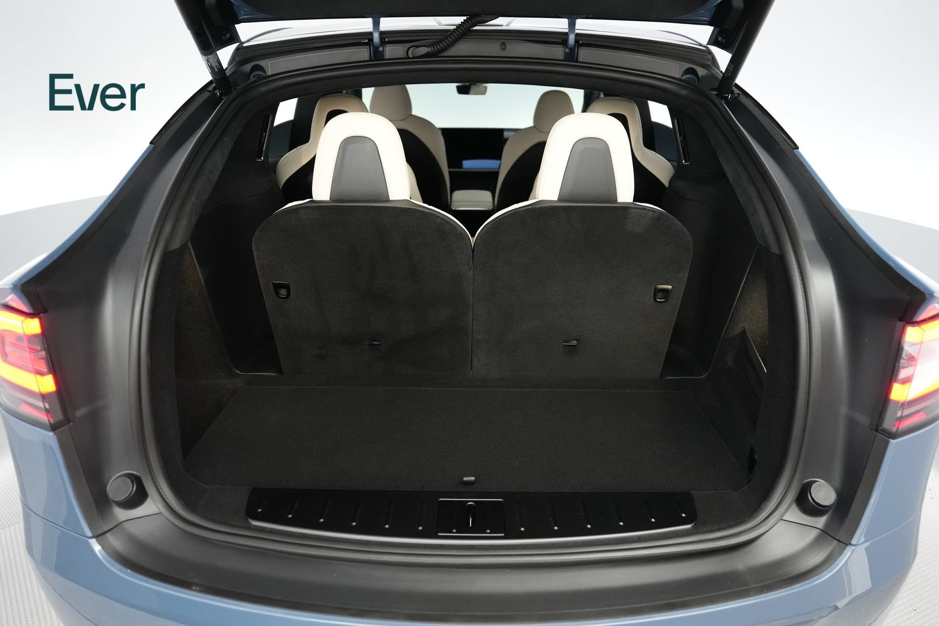 Used 2026 Tesla Model X AWD/4WD image 8