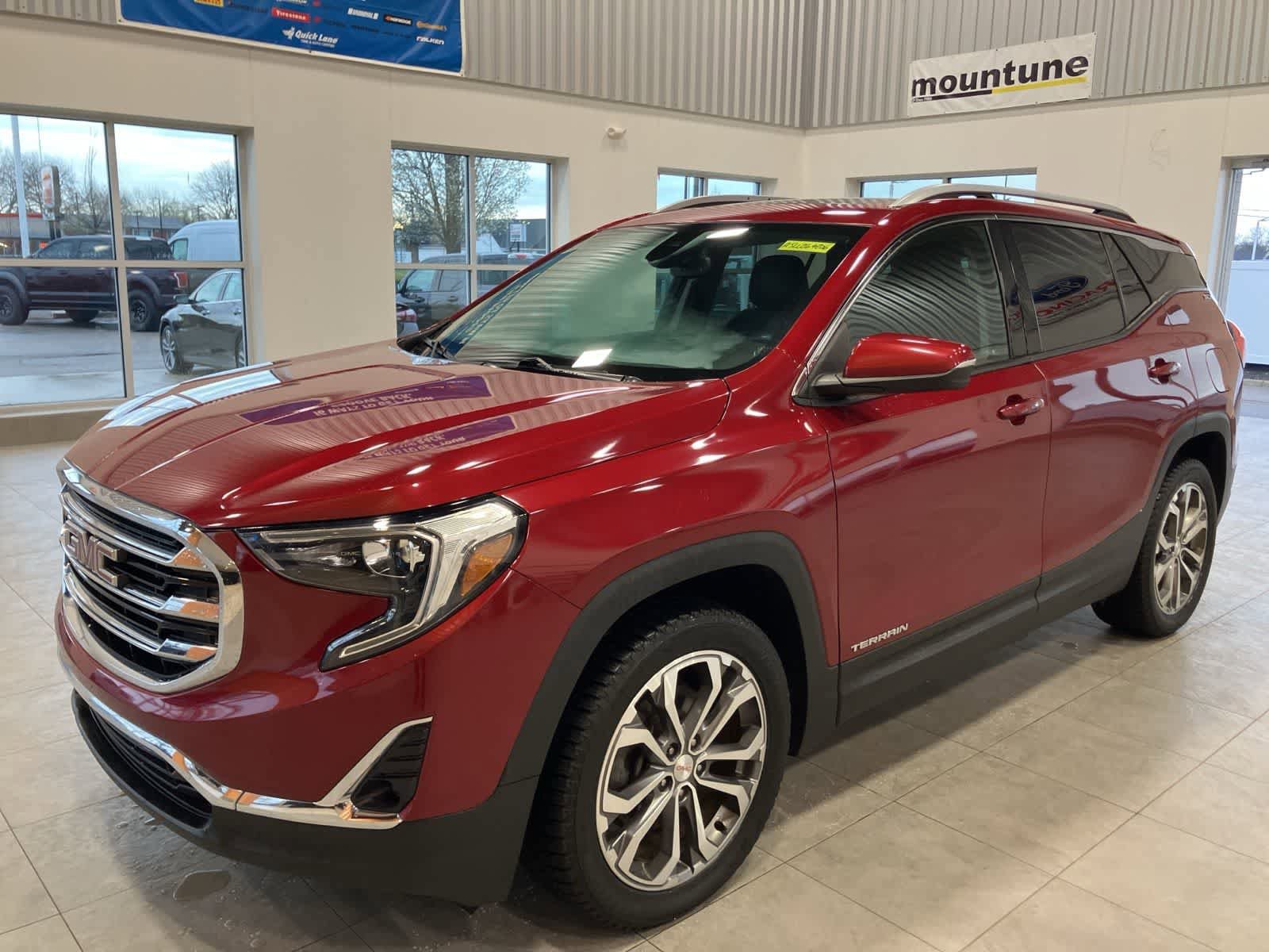 Used 2020 GMC Terrain SLT w/ Preferred Package image 1