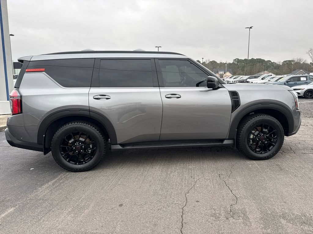 Used 2025 Nissan Armada PRO-4X image 8