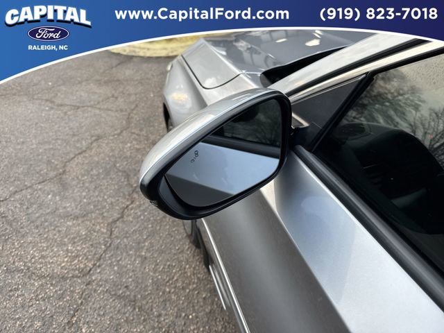 Used 2020 Honda Accord Touring image 12