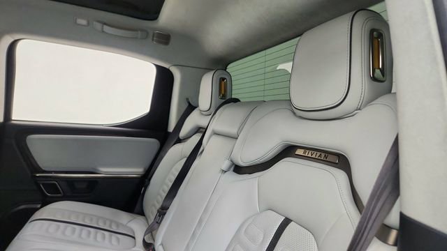 Used 2023 Rivian R1T Adventure image 28