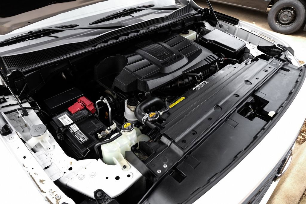 Used 2021 Nissan Titan SV image 49