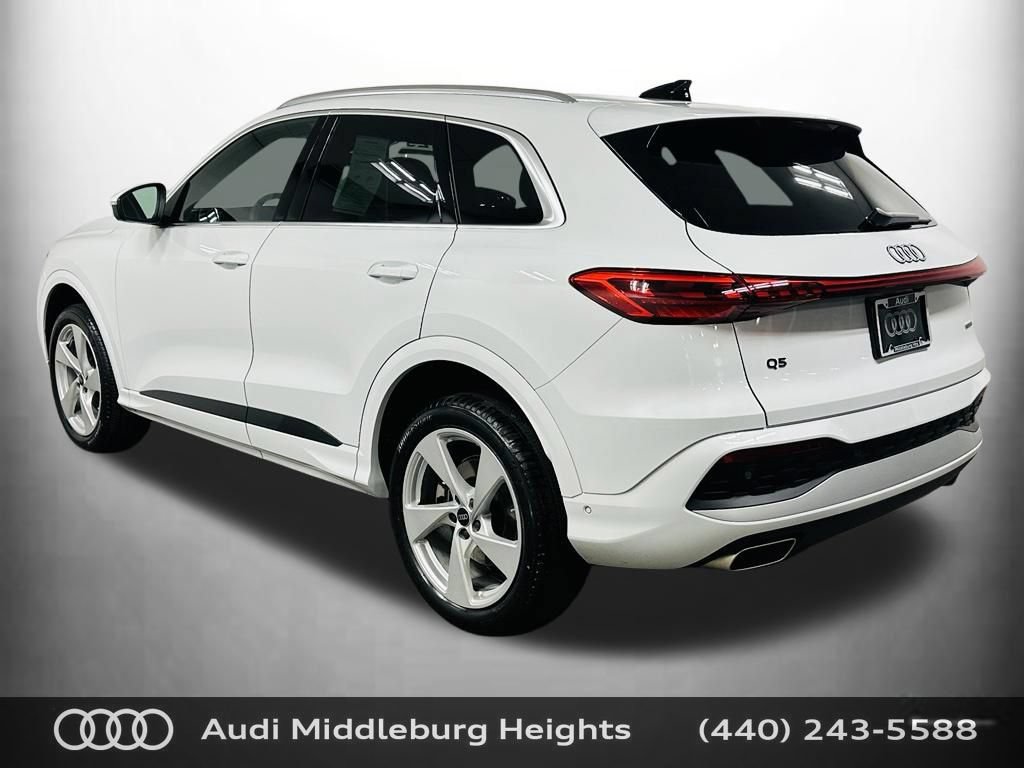 Certified 2025 Audi Q5 Premium Plus w/ Premium Plus AWD/4WD image 5