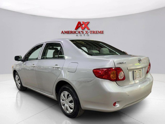 Used 2010 Toyota Corolla LE image 4