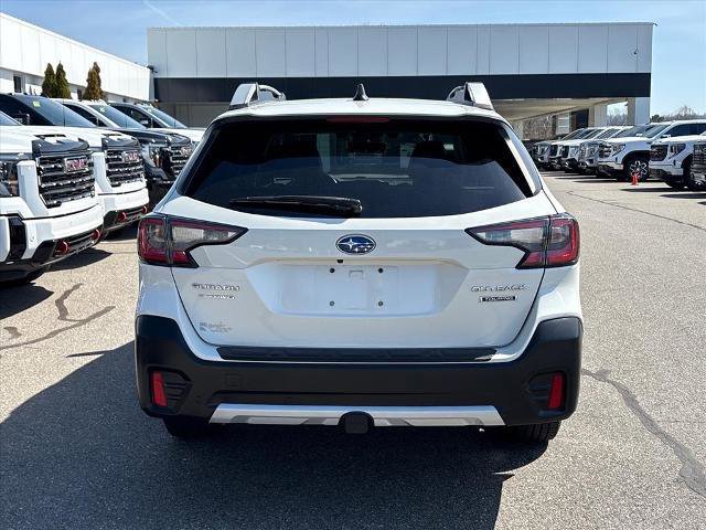 Used 2022 Subaru Outback Touring w/ Popular Package #2 image 5