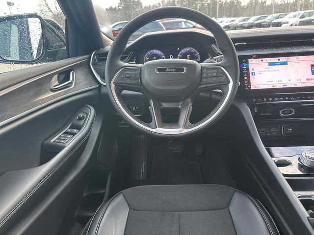 New 2026 Jeep Grand Cherokee Altitude AWD/4WD image 13