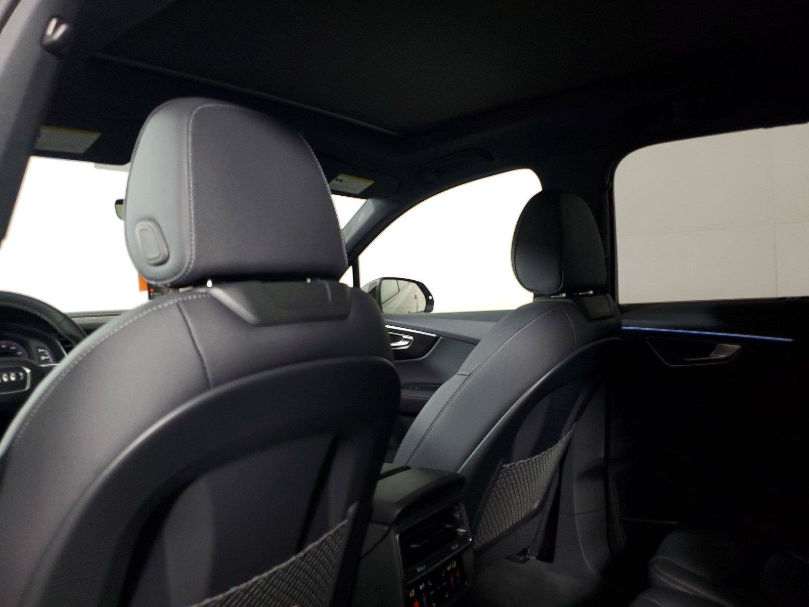 New 2026 Audi Q7 2.0T Premium Plus AWD/4WD image 14
