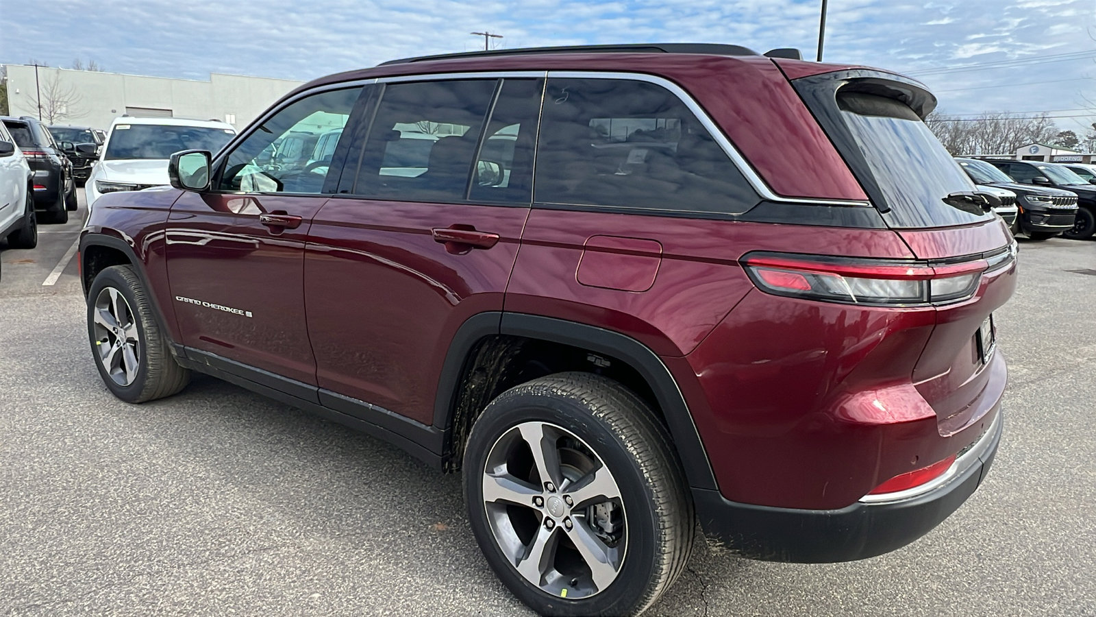 New 2026 Jeep Grand Cherokee Limited image 10