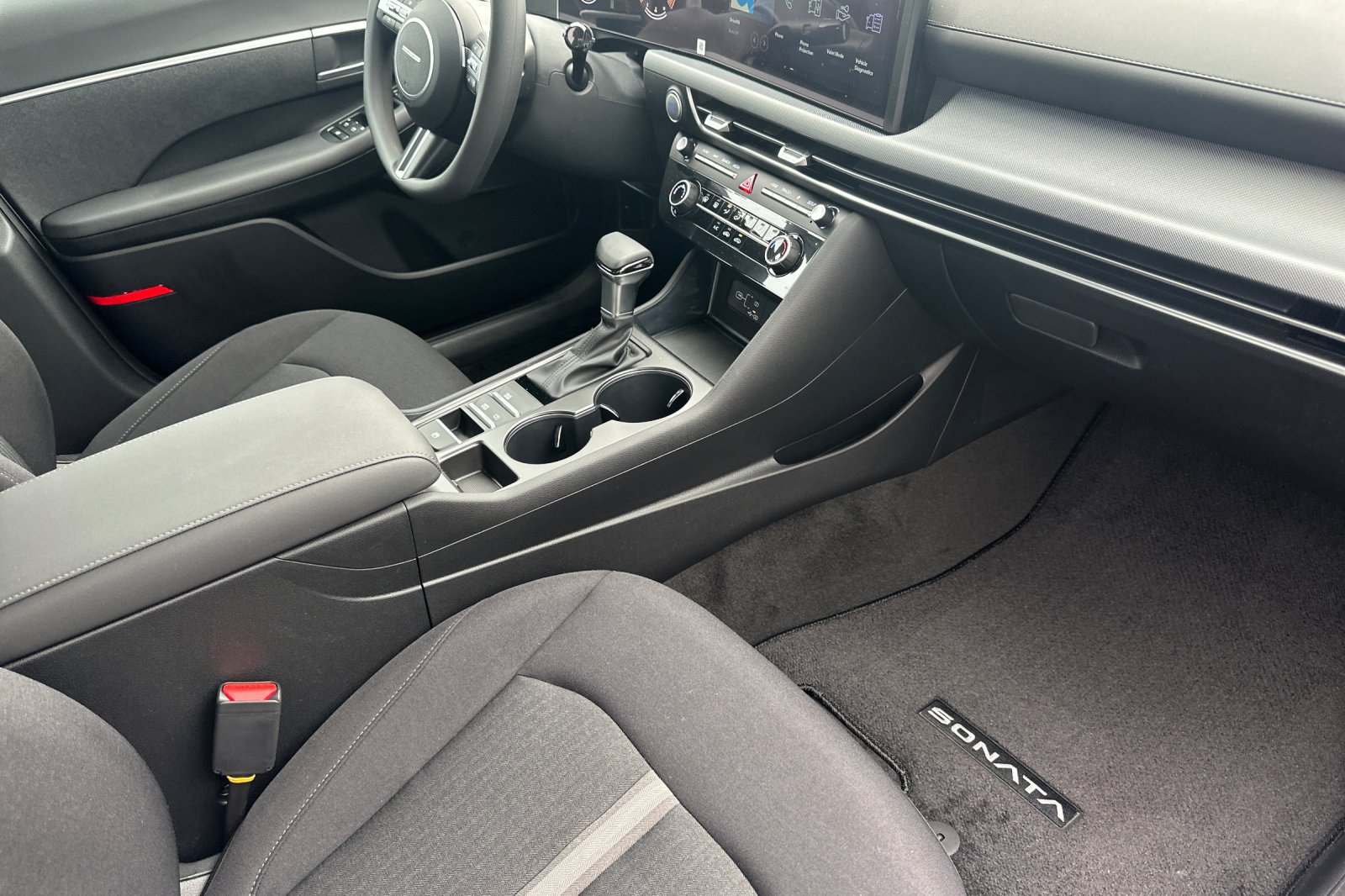 New 2026 Hyundai Sonata SE FWD image 15