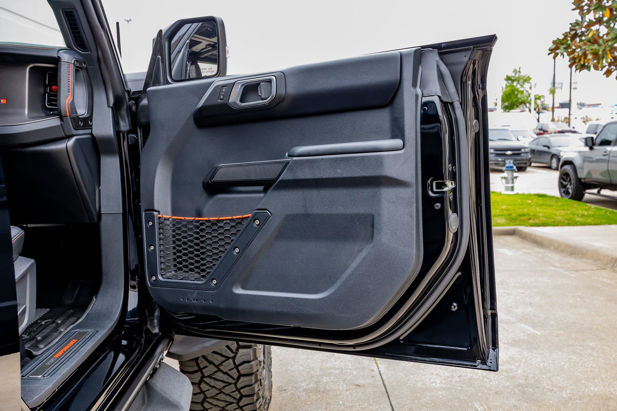 Used 2025 Ford Bronco Raptor image 38