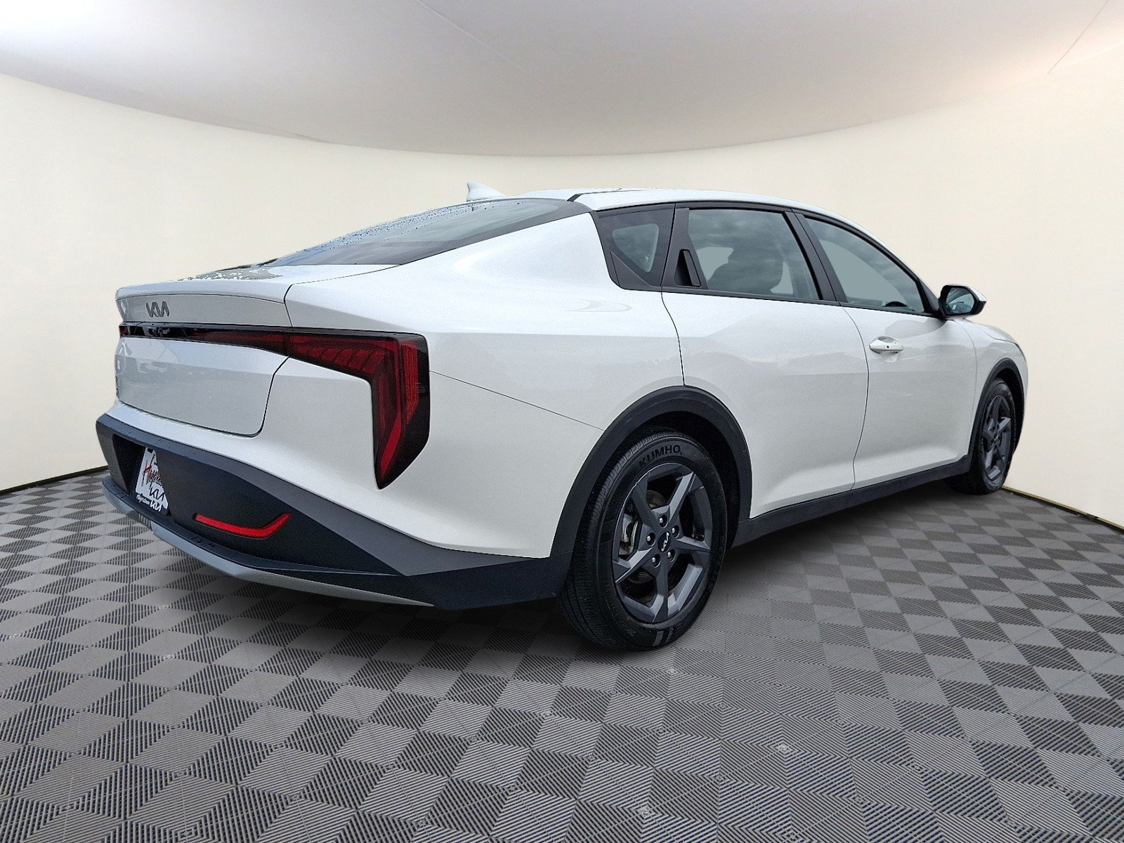Certified 2025 Kia K4 FWD image 6