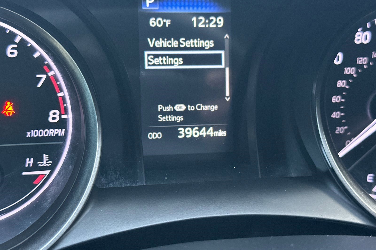 Used 2022 Toyota Camry SE image 19