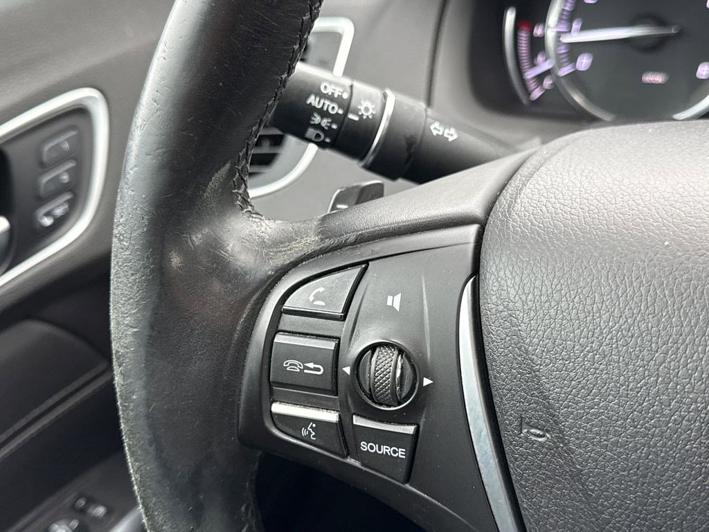 Used 2020 Acura TLX image 23