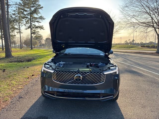 New 2025 Volvo XC90 B6 Plus w/ Protection Package Premier image 20