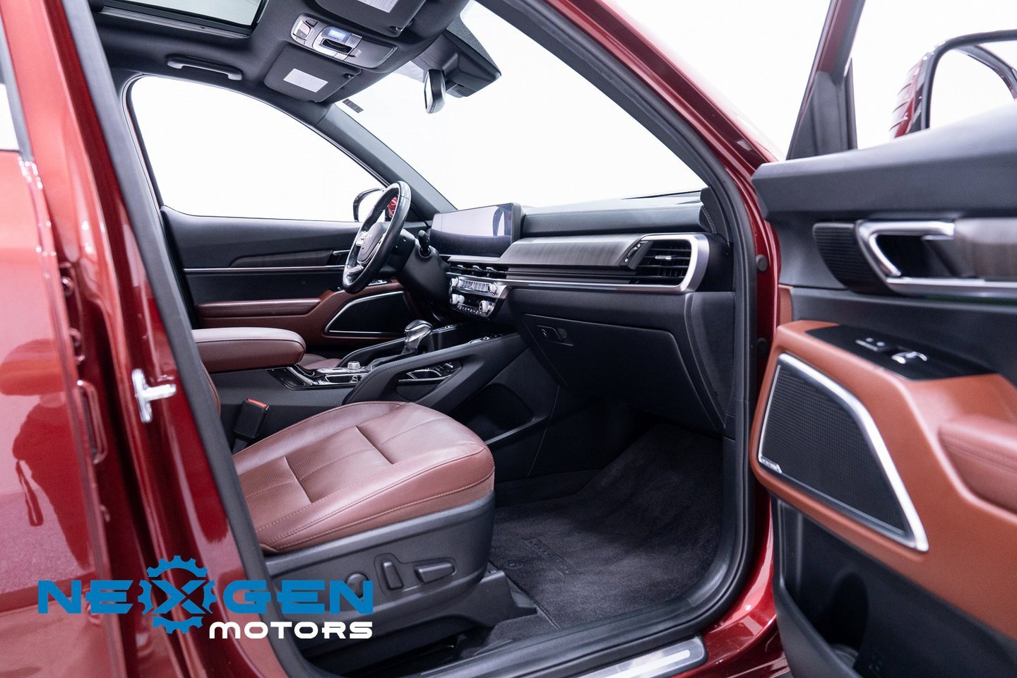 Used 2024 Kia Telluride SX image 55