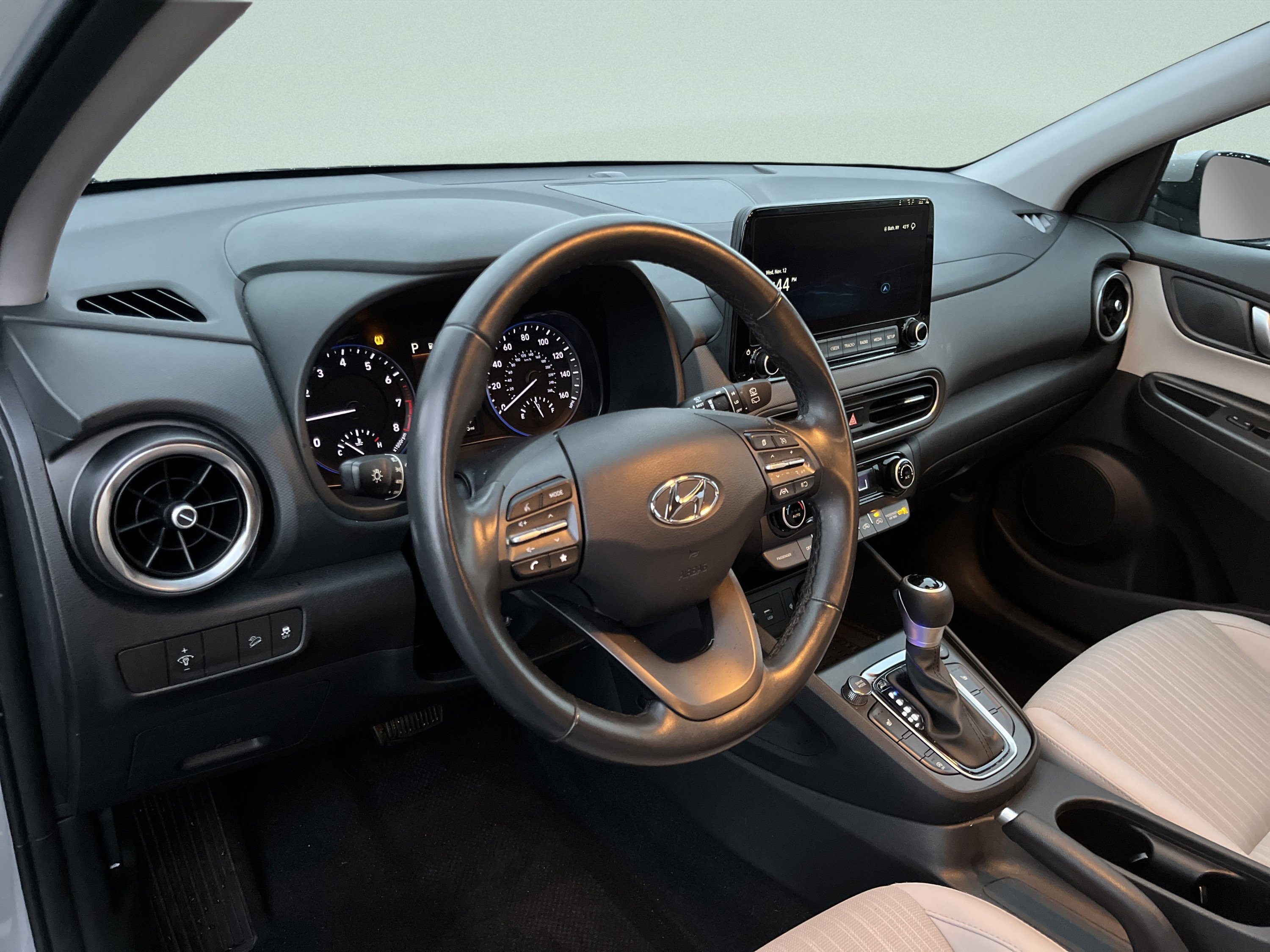 Used 2023 Hyundai Kona SEL w/ Convenience Package image 38