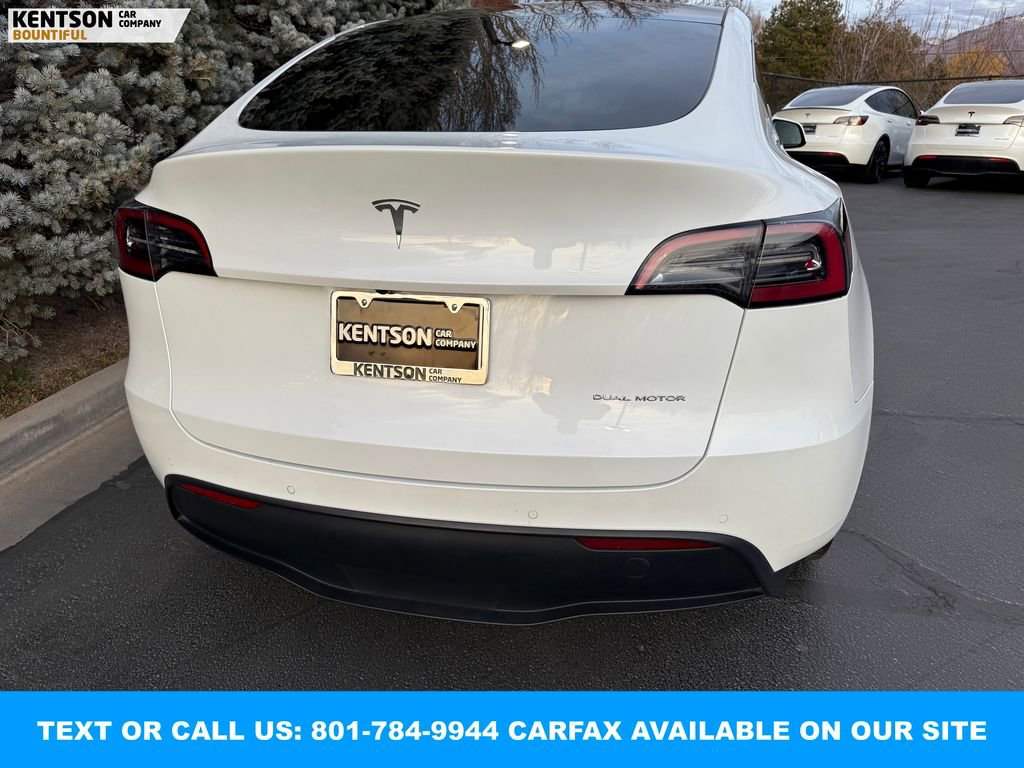 Used 2022 Tesla Model Y Long Range image 30