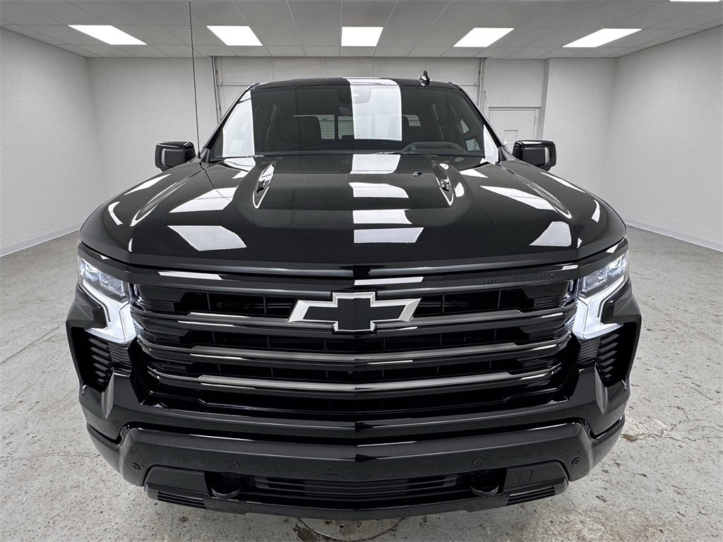 New 2026 Chevrolet Silverado 1500 High Country w/ Midnight Edition image 2