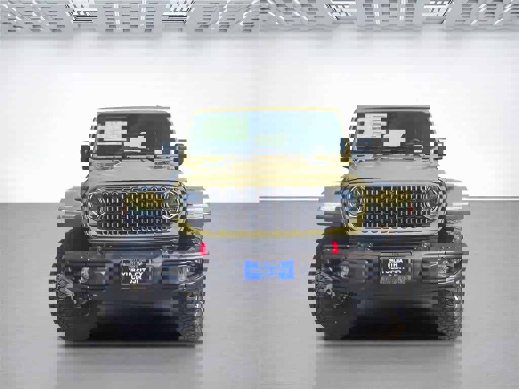 New 2025 Jeep Gladiator Rubicon image 2