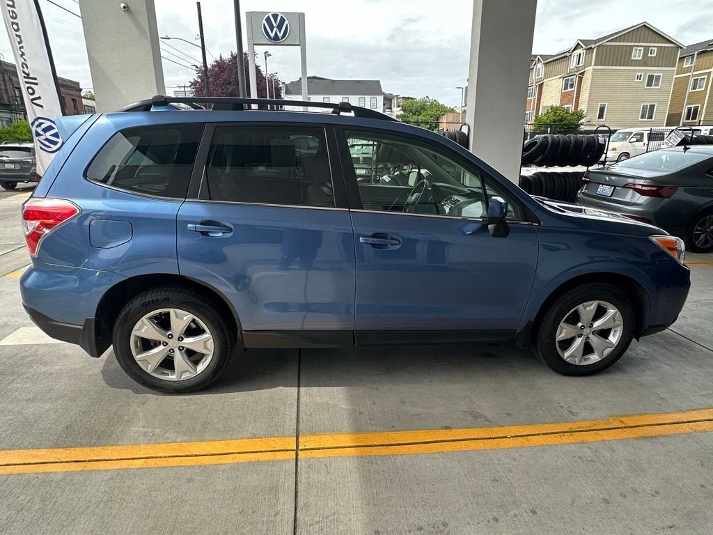 Used 2016 Subaru Forester 2.5i Limited AWD/4WD image 8