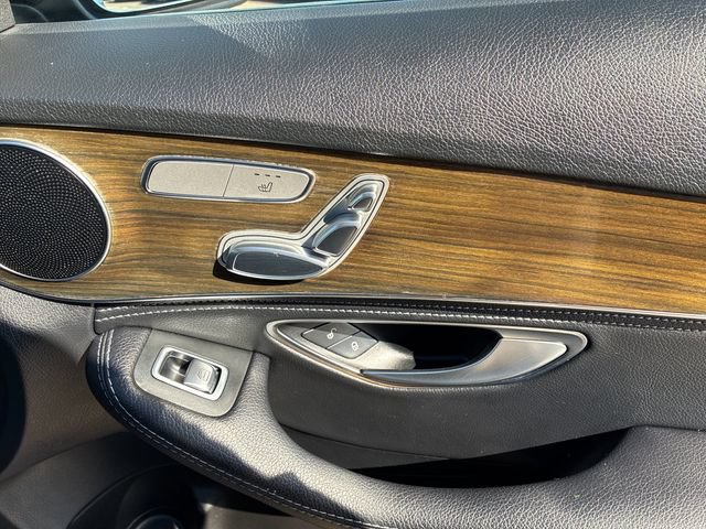 Used 2016 Mercedes-Benz C 300 Sedan image 17