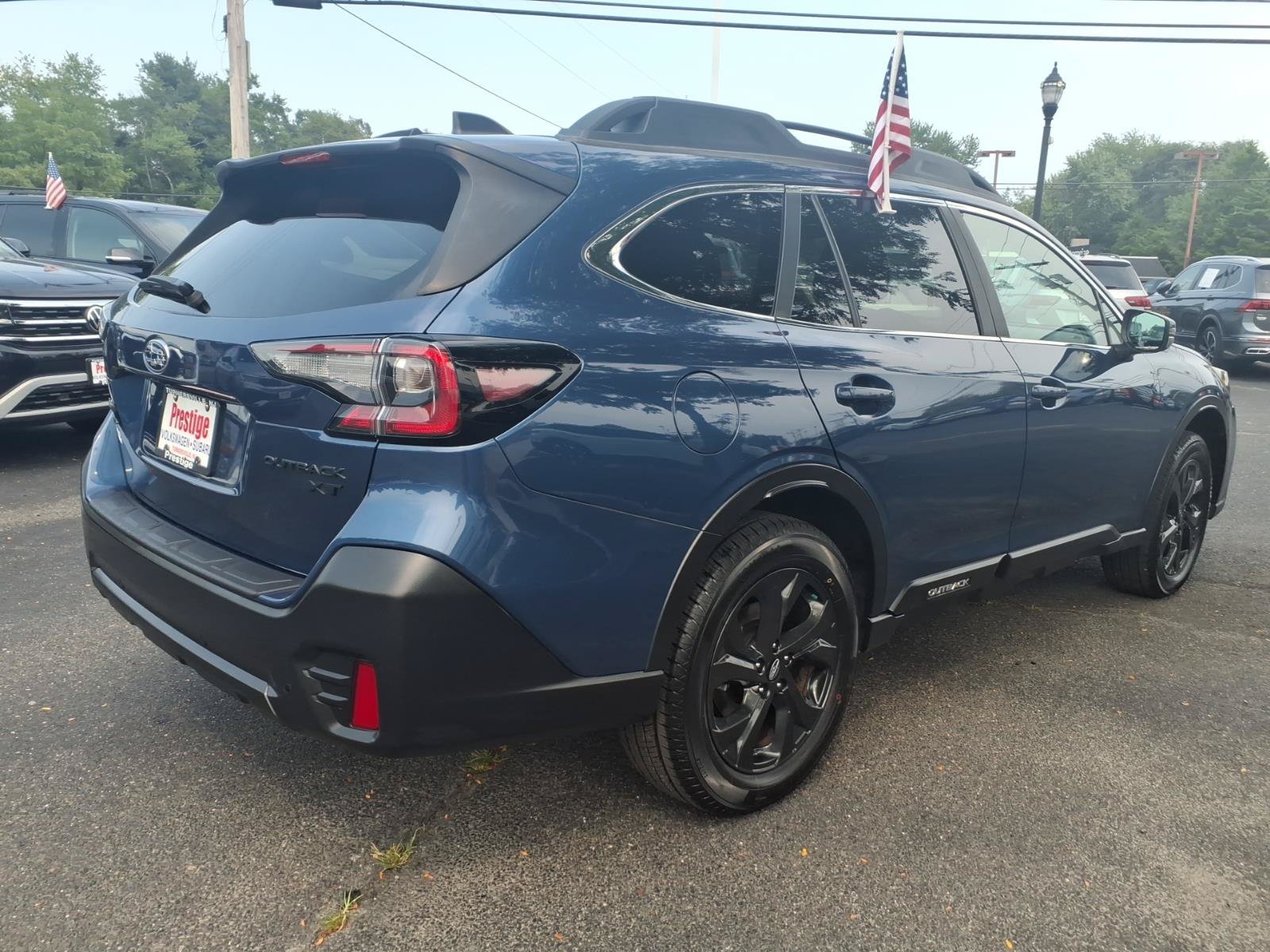 Used 2022 Subaru Outback Onyx Edition XT AWD/4WD image 2