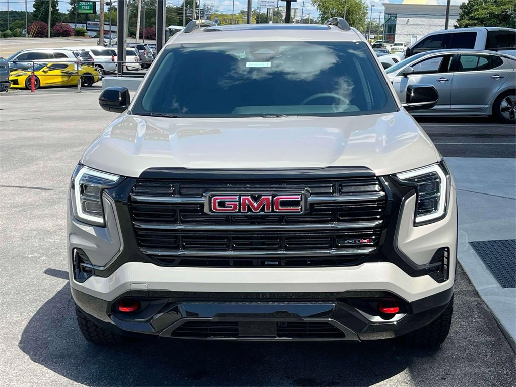 New 2026 GMC Terrain AT4 w/ LPO, Floor Liner Package image 8